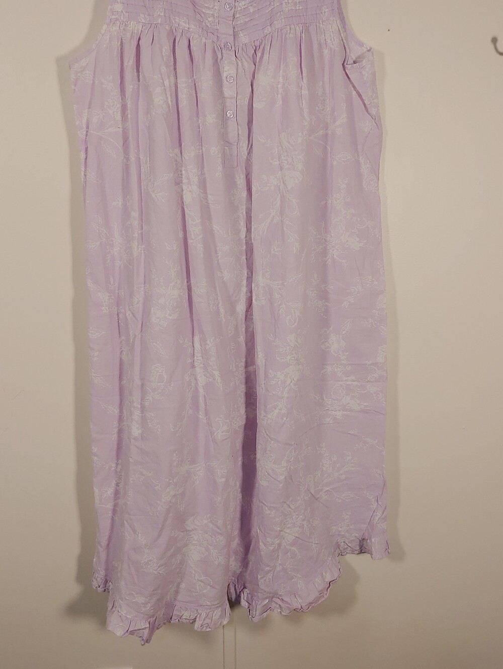Feminine Adonna Large Purple/white Floral Sleeveless 100% Cotton nightgown - Picture 3 of 6